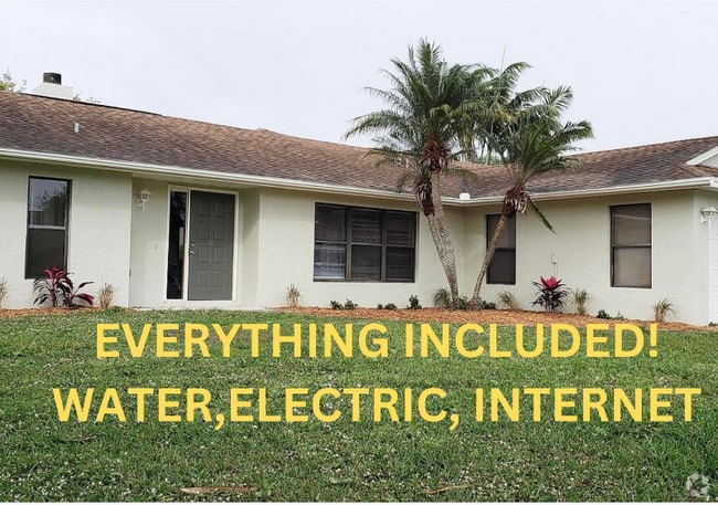 Building Photo - 607 SW Lucero Dr Rental