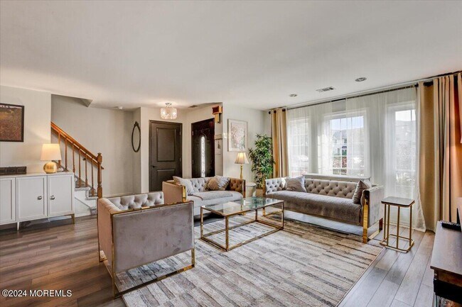 Photo - 125 Bedford Pl