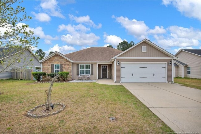 Building Photo - 672 Hogart St