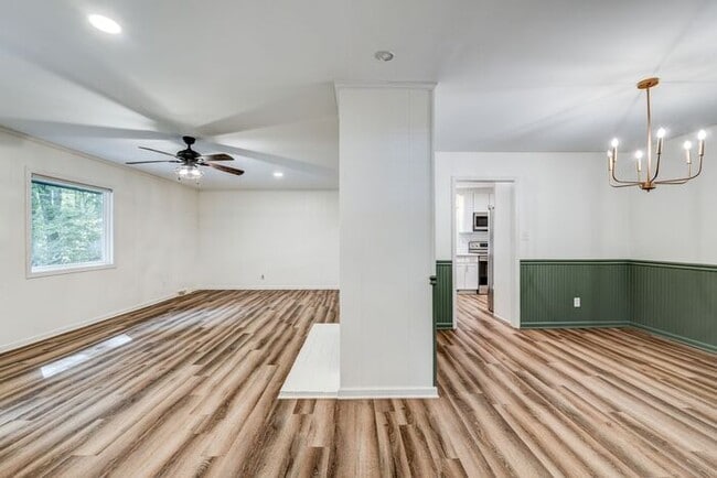 Photo - Private Home on Spacious Lot in Browns Sum...