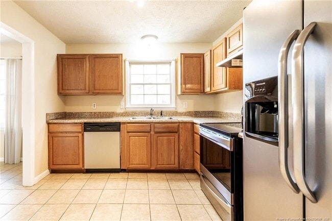 Photo - 1113 Oakstone Dr