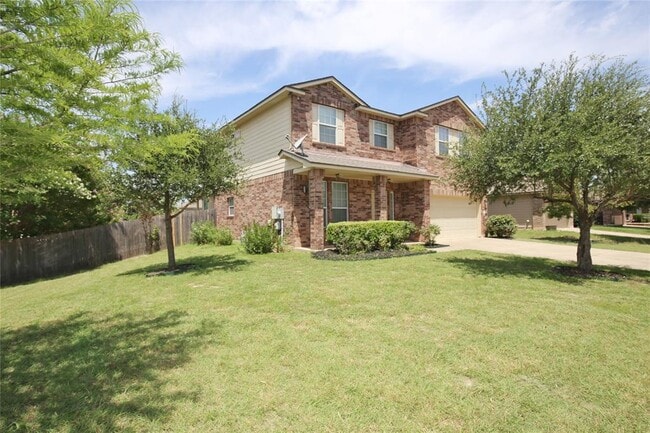 Photo - 2720 Overton St