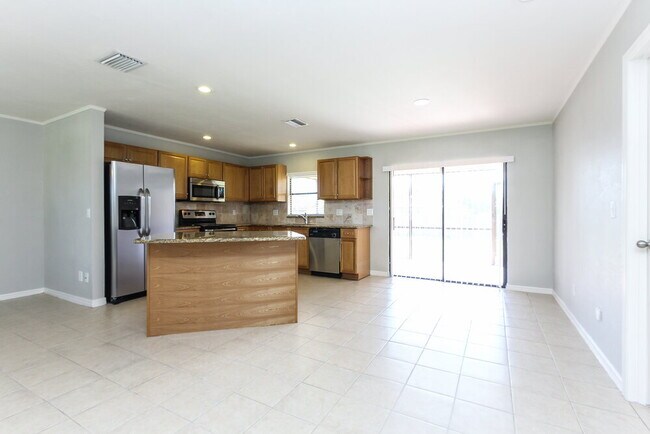 Photo - 2715 SE 8th Ave