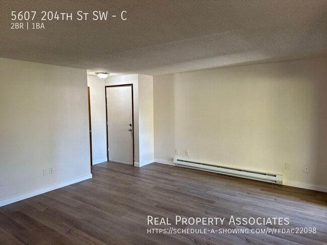 5607 204th St SW Unit C