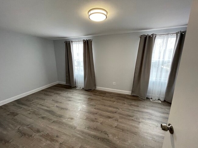 Photo - 5735 Stonykill Dr