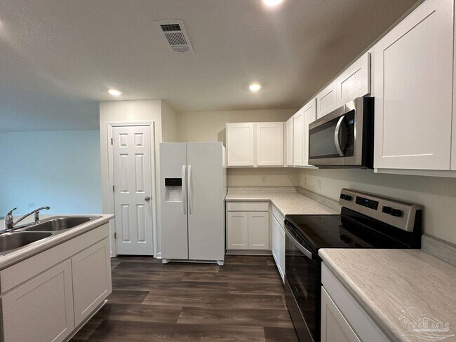 Photo - 8727 Schooner Ln