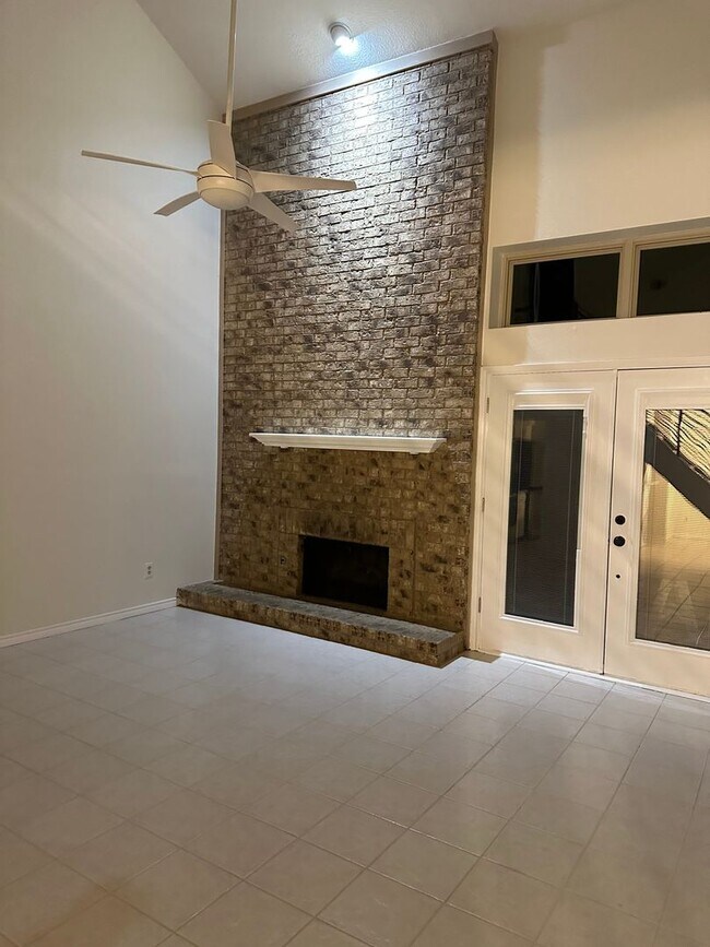 Photo - 2 Bedroom Single Family Home in Garland