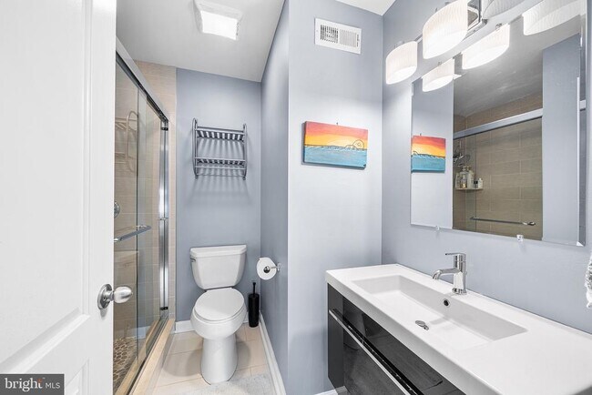 Photo - 1333 N Howard St