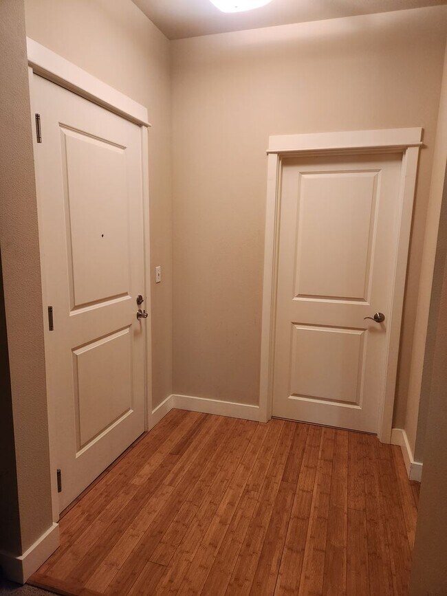 Photo - Washington Ave #306 Unit Washington 400 #306