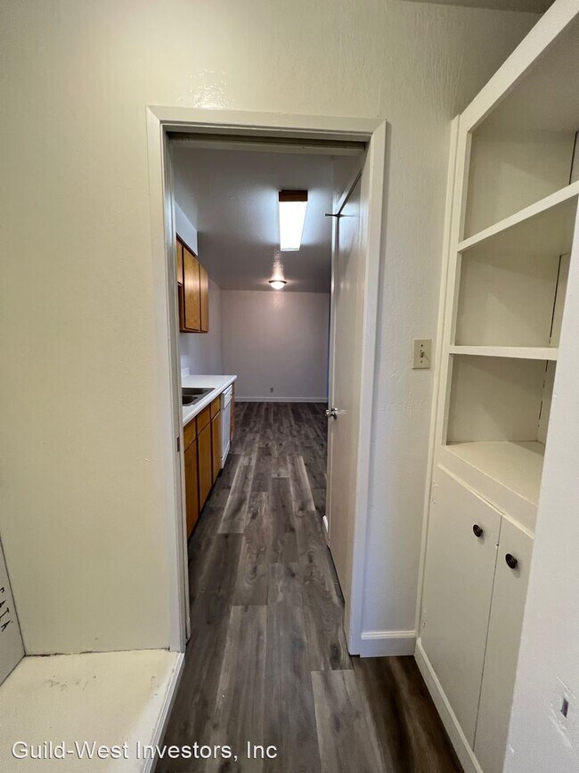 Photo - 2 br, 2 bath House - 7965 Leona Way #C