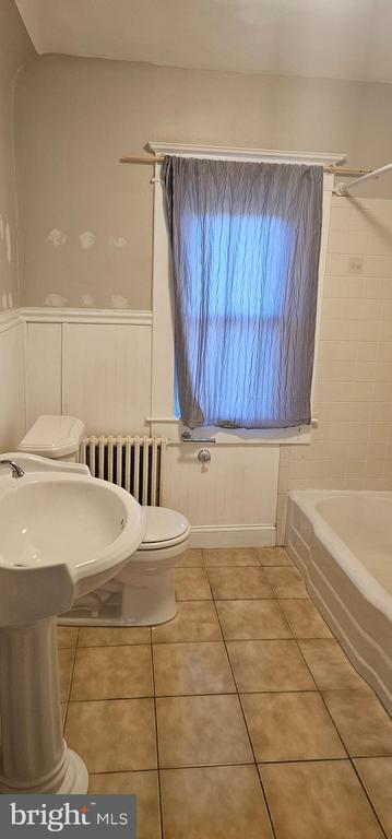 Photo - 2912 Hillcrest Ave