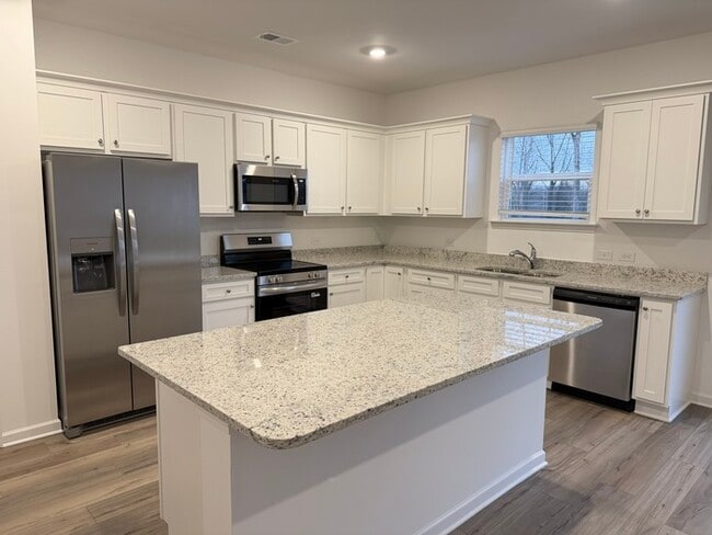 Photo - Jefferson Hill