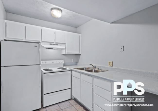 Photo - 115 Burke St