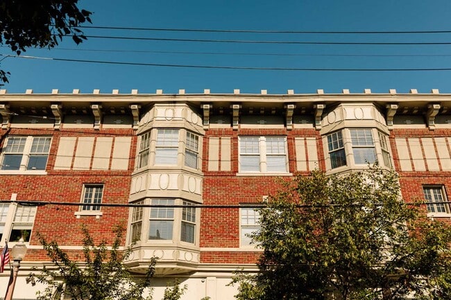 Building Exterior - Argyle