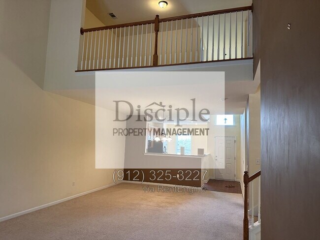 169 Regency Cir