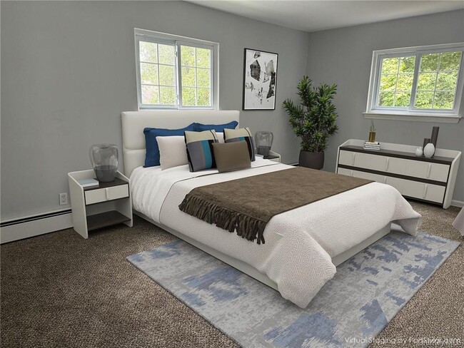 Photo - 415 Warwick Ave