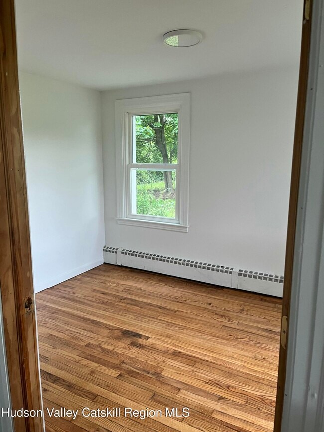 Photo - 10 Orchard Ln