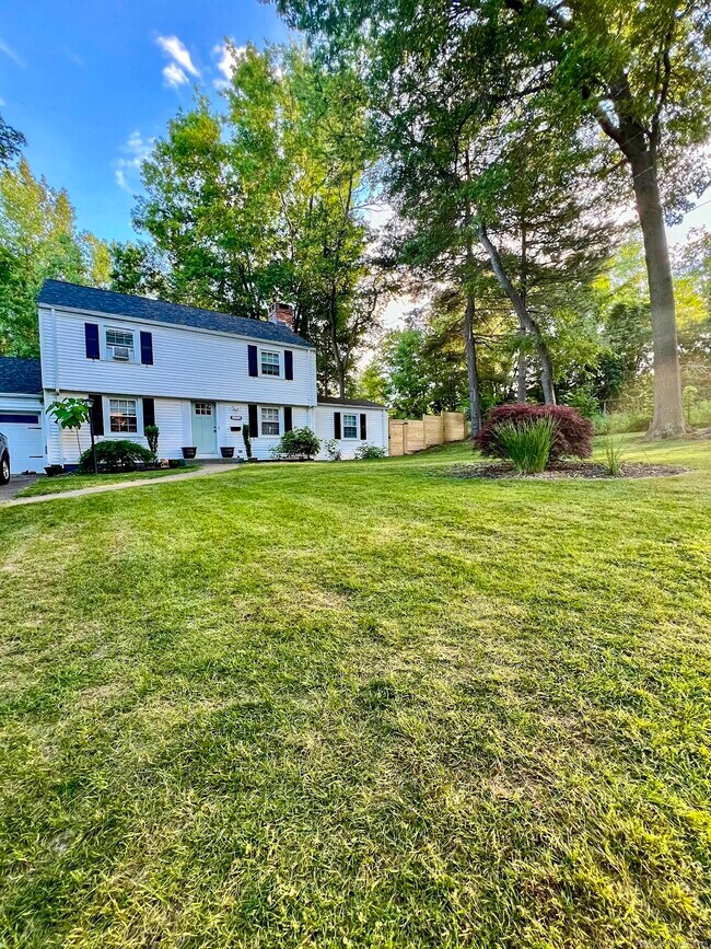 50 Toll Gate Rd Rental House Rental in Wethersfield, CT