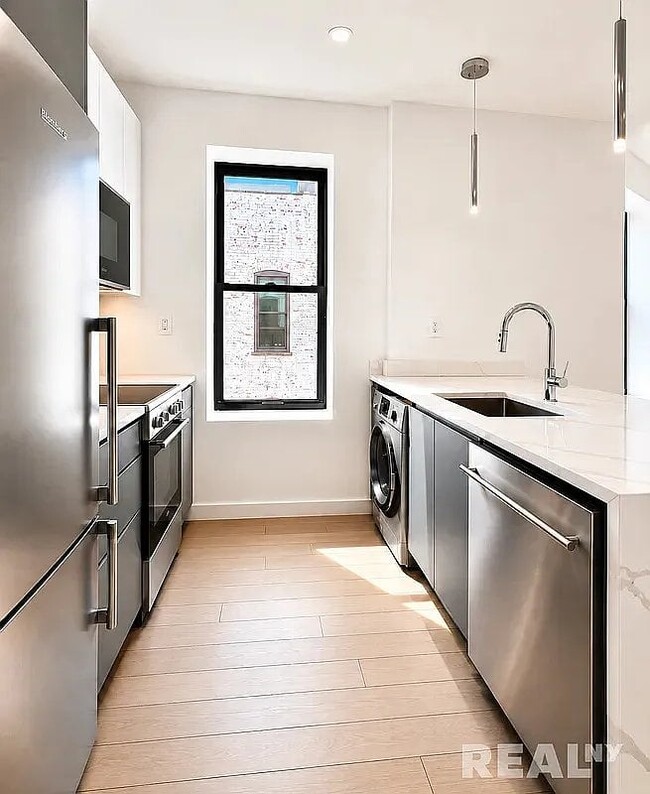 19 Wyckoff St Unidad 5A