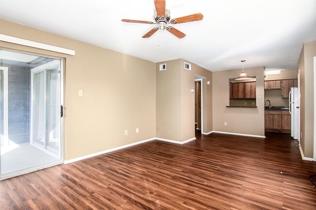 Photo - 18511 Egret Bay Blvd Unit 606