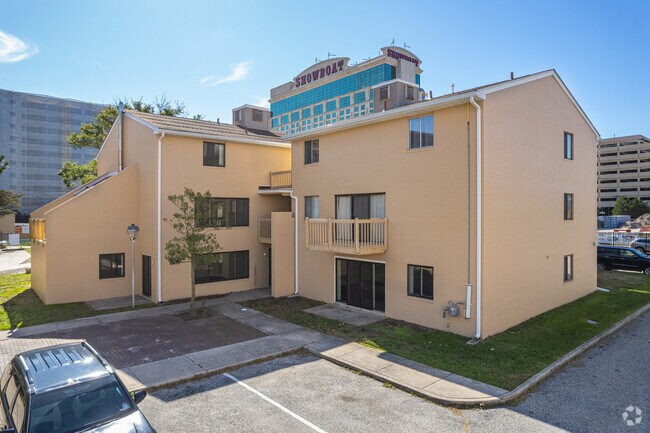 Photo - Beachgate Condominiums
