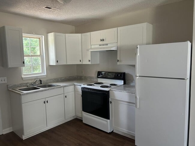 Photo - 1727 W Pine Lake Dr