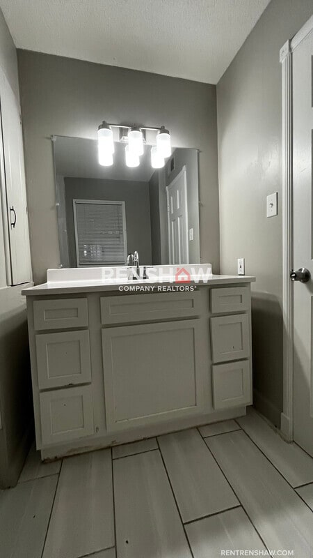 Photo - 2173 Blue Ridge Cv