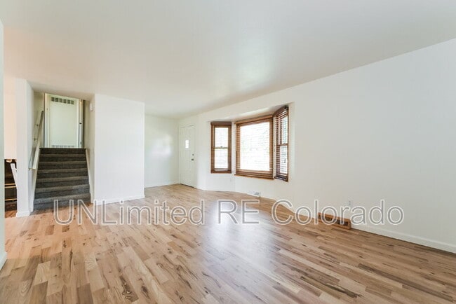 Photo - 7413 S Albion St