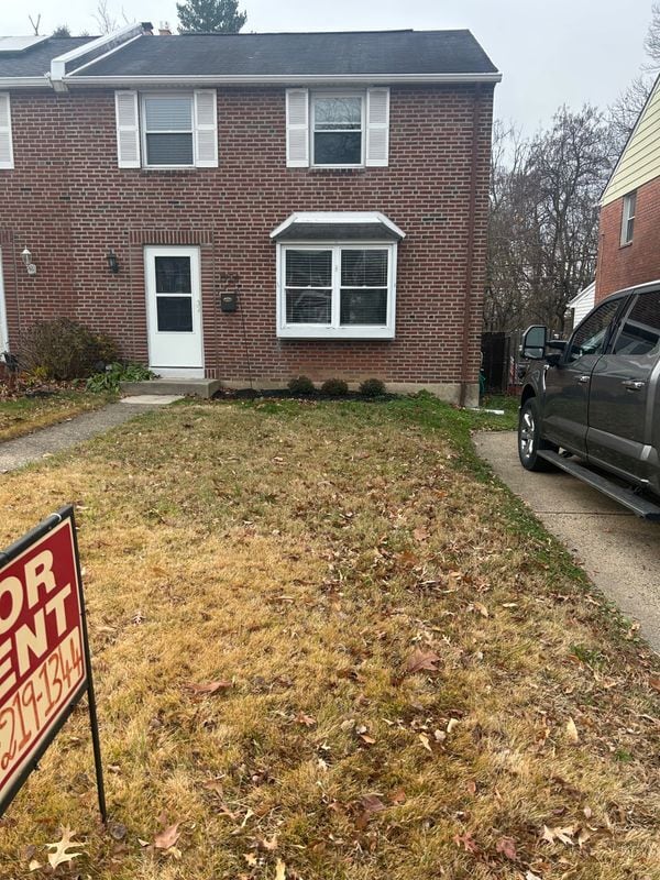 Building Photo - 1924 Guernsey Ave