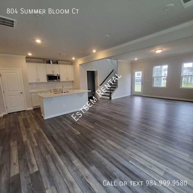 Photo - 804 Summer Bloom Ct