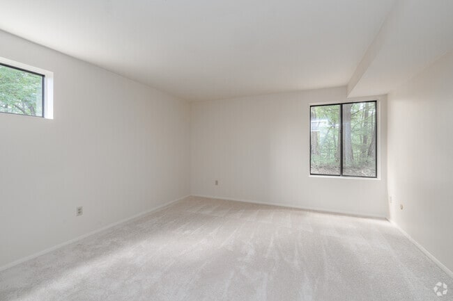 1BR,1BA - 900SF - Bedroom