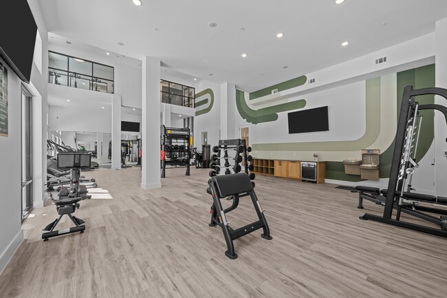 Photo - Lenox Burnet