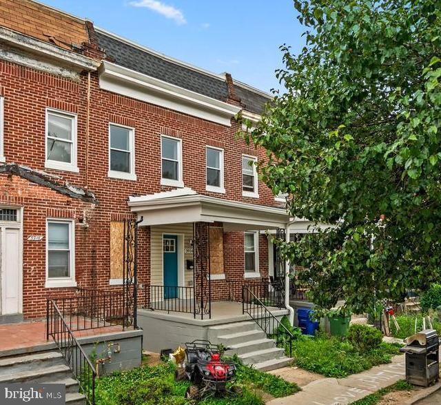 Building Photo - 3914 Ridgewood Ave Rental