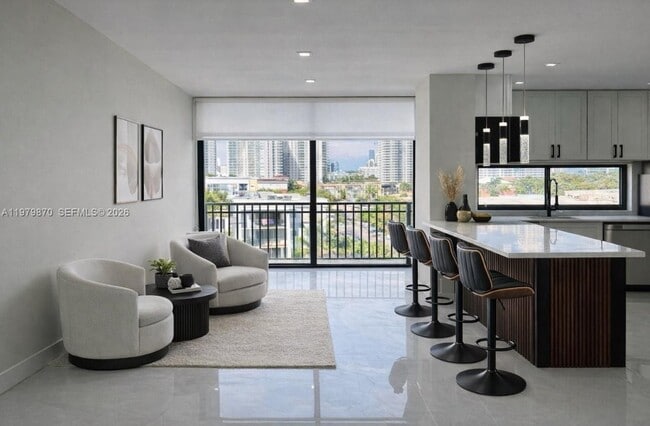 Photo - 17021 N Bay Rd Unit 814