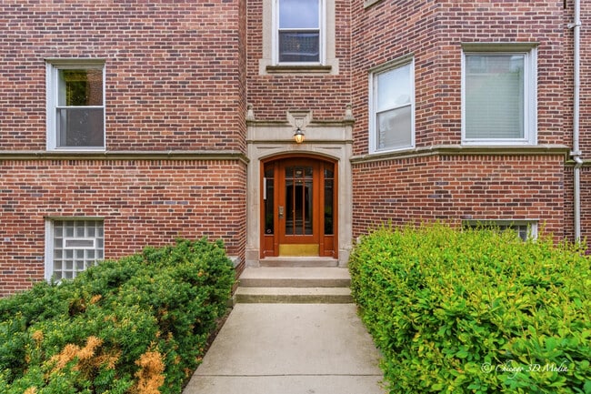 Photo - 1224 Elmwood Ave