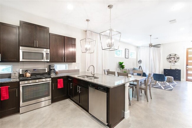 Photo - 614 Terrell Hill Dr