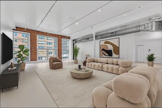 Photo - 6 E 14th St Unidad 2D