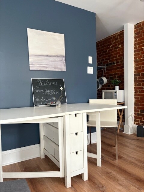 Photo - 1909 17th St NW