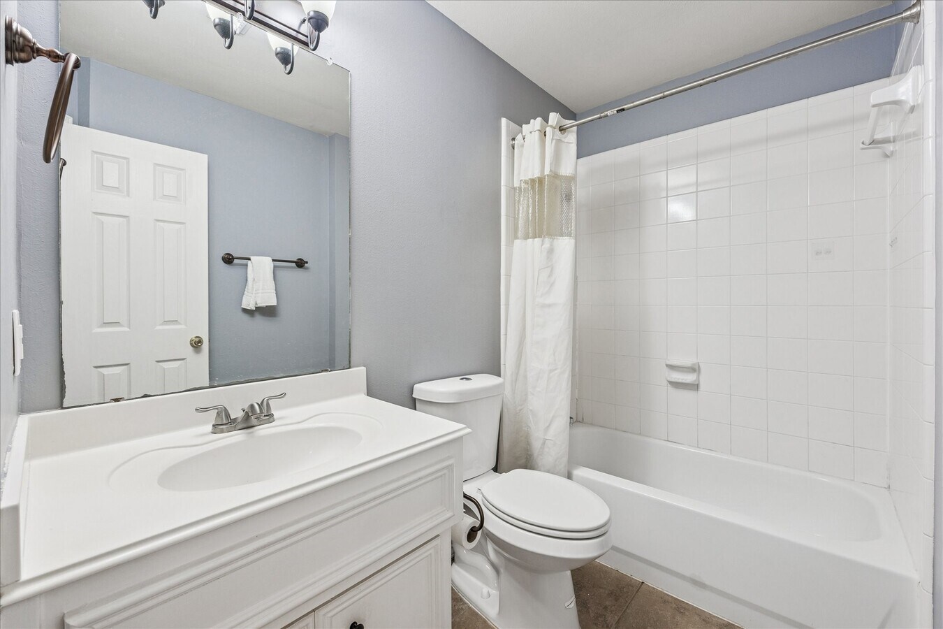 Photo - 11914 White Water Bay Dr