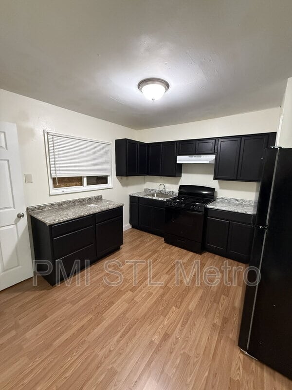 Photo - 10501 Duke Dr