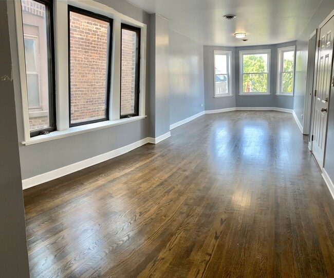 Photo - 2513 W Pershing Rd Unit 2