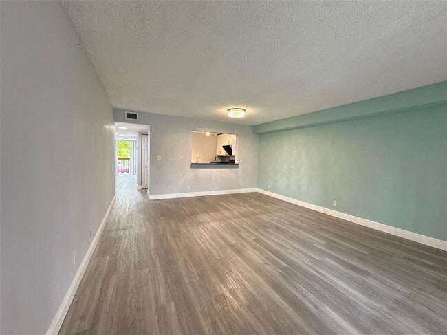 Photo - 2029 Coral Ridge Dr Unidad S207