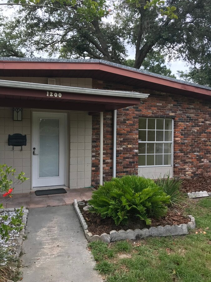 Photo - 1200 Tanager Dr House