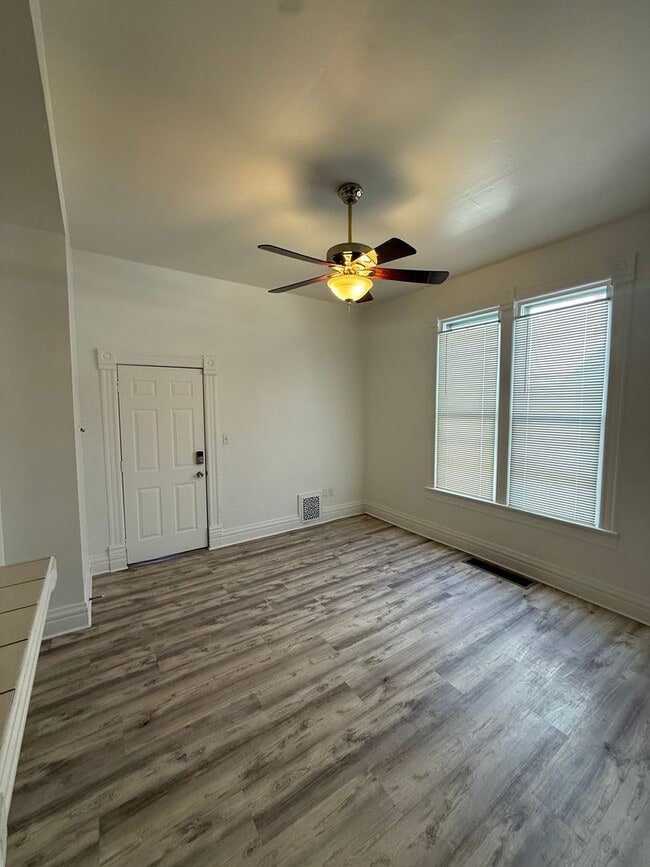 Photo - 1334 N Downing St Unit 2