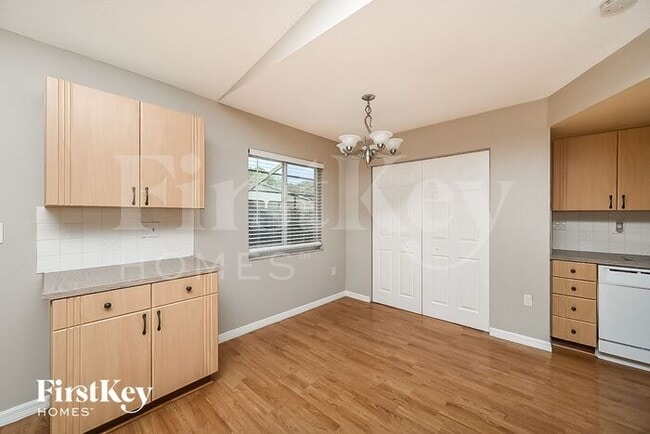 Photo - 6222 Palmview Ct