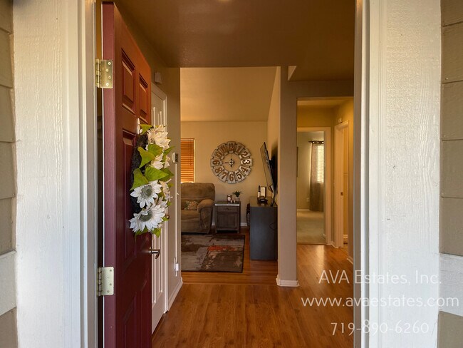 Photo - 2367 Klein Pl