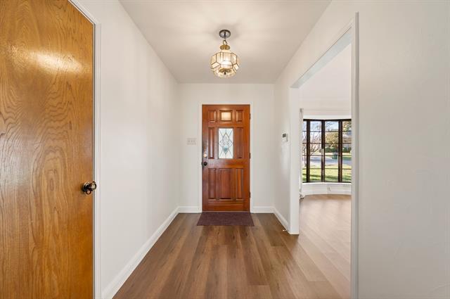 Photo - 507 Crestview Dr