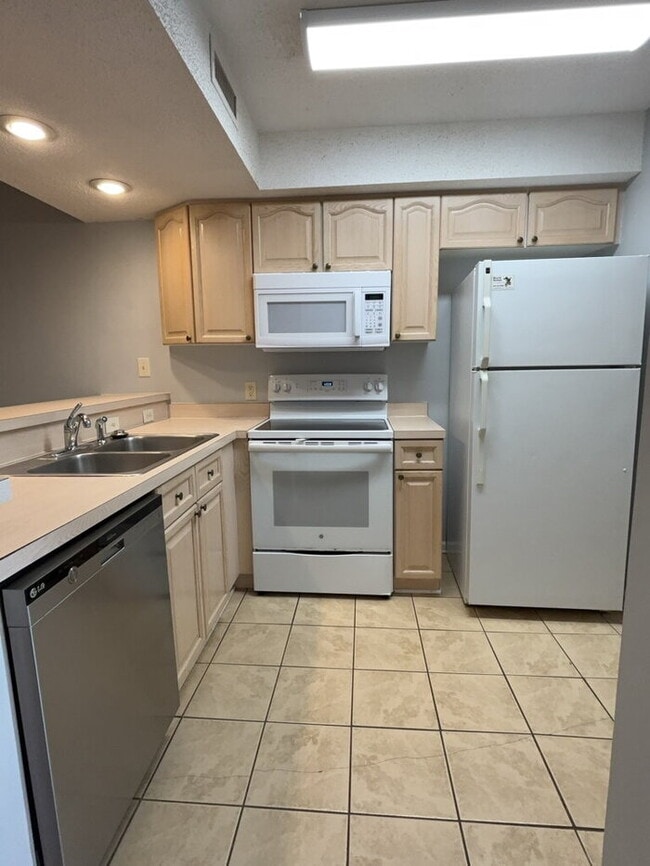 Photo - 157 Egret Run Ln Unit 512