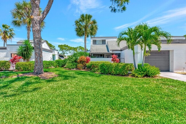 Building Photo - **AVAILABLE STARTING FEBRUARY-APRIL 2026 S...
