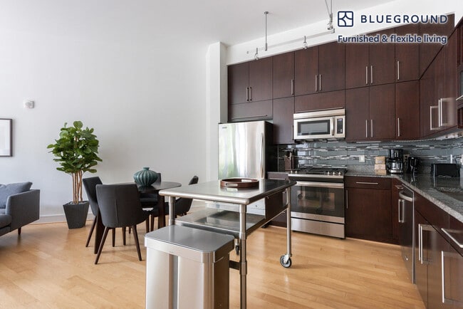 Photo - 8210 Crestwood Heights Dr Unit FL4-ID825